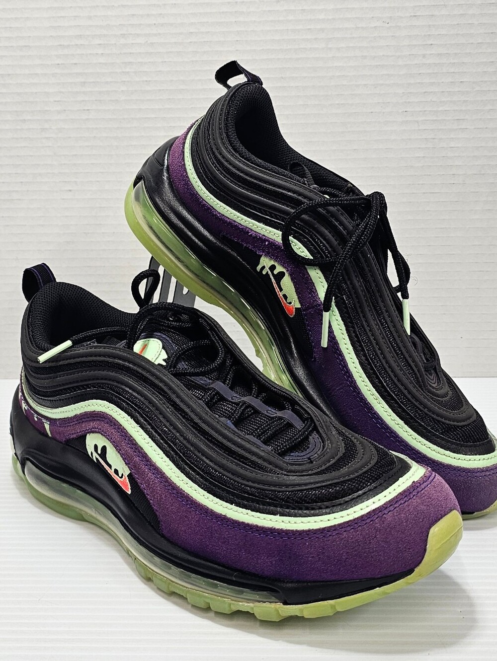 Nike Air Max 97 Halloween Slime 2020 Size 9 DC1500-001 Glows In The Dark